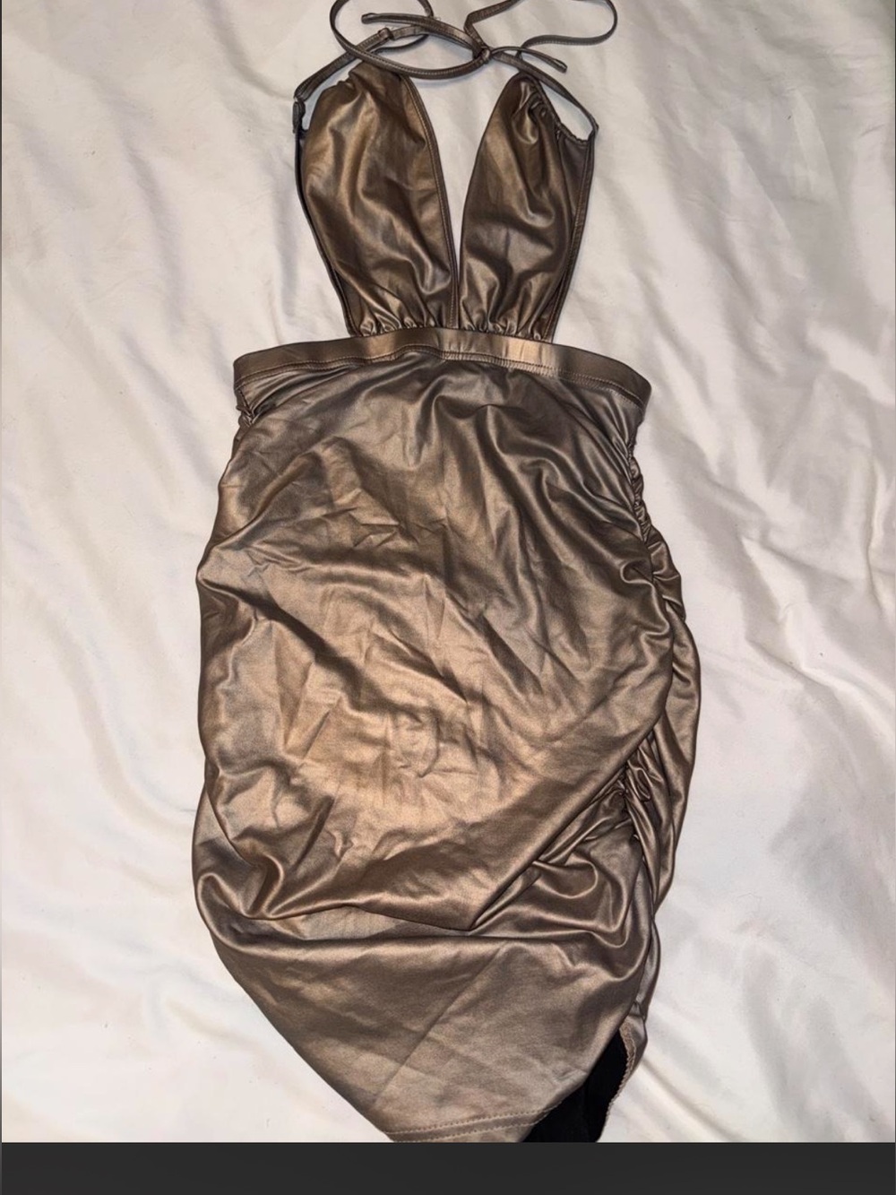 Metallic Silver Plunge Bodycon Dress for Women - Picture 3 of 4